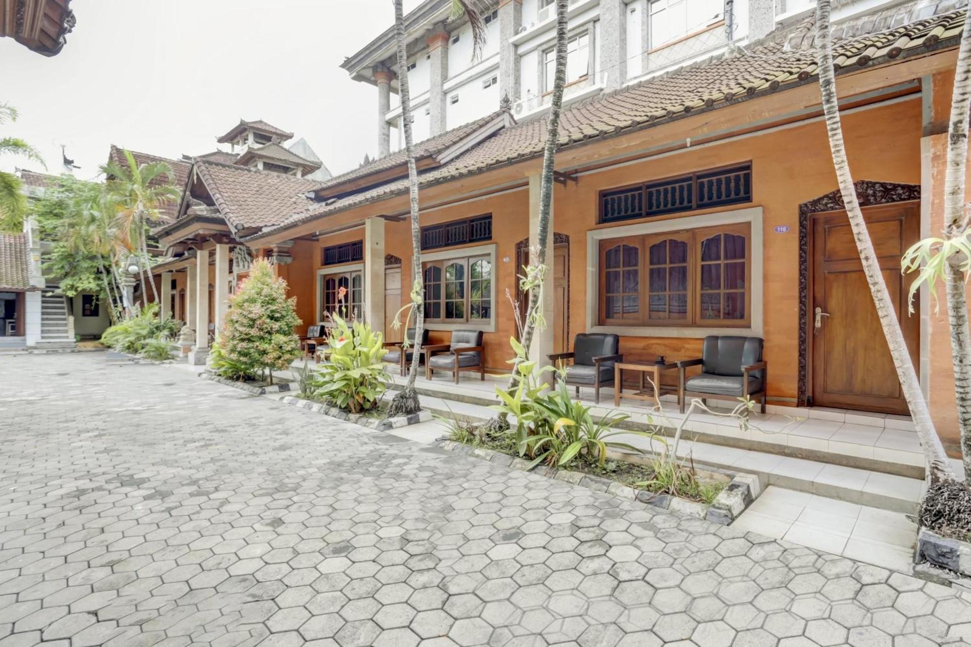 Super Oyo 3261 Hotel Ratu Denpasar Exteriér fotografie